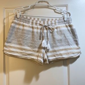 Striped linen shorts